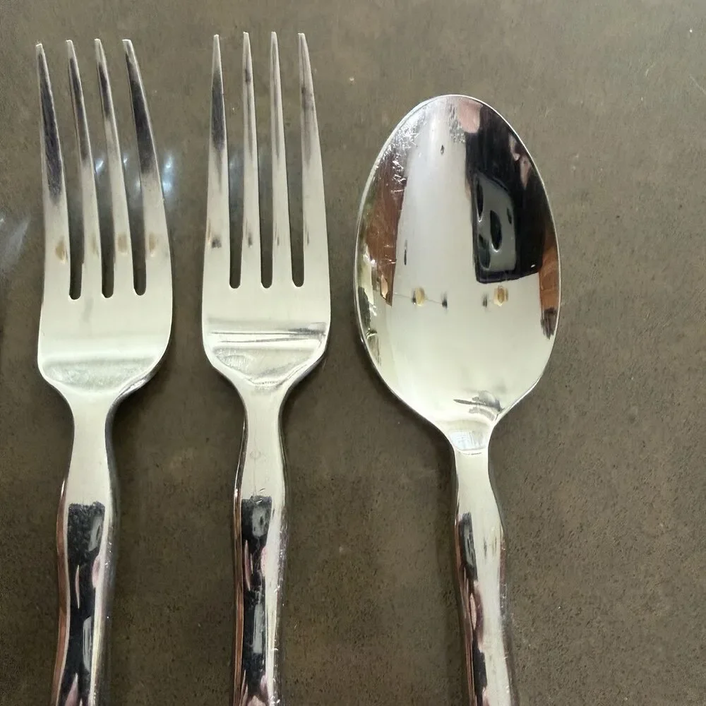 7 pcs Towle Living Collection Calypso Glossy Replacement Stainless Flatware